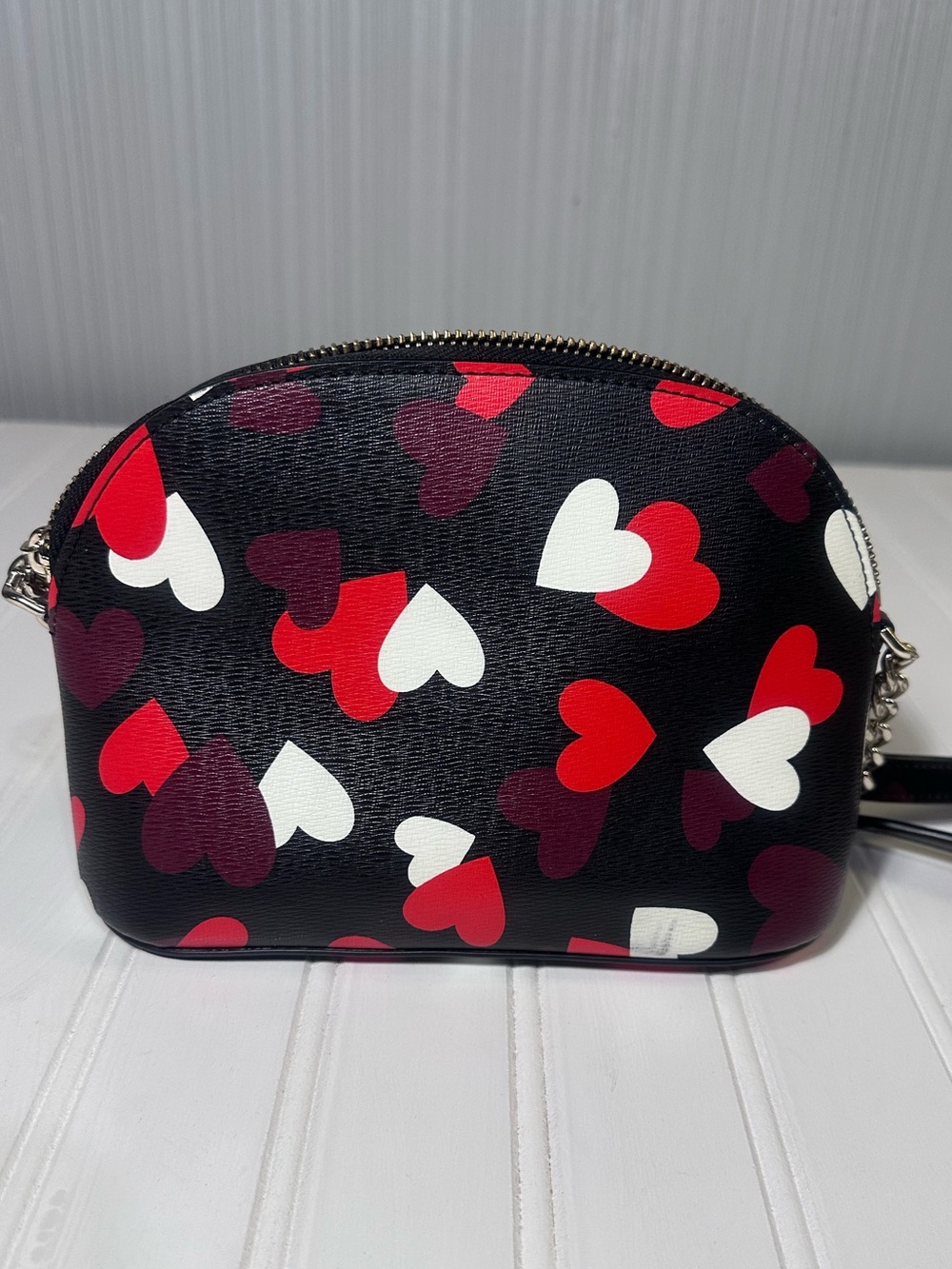 Kate Spade Spencer Celebration dome crossbody purse black with hearts - Picture 3 of 11